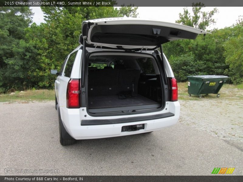 Summit White / Jet Black 2015 Chevrolet Suburban LT 4WD