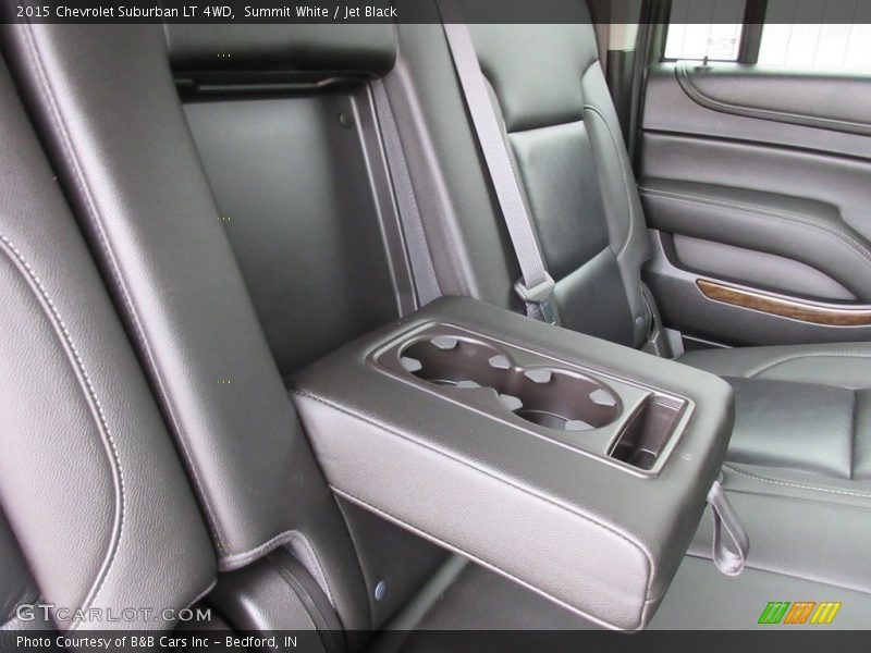 Summit White / Jet Black 2015 Chevrolet Suburban LT 4WD