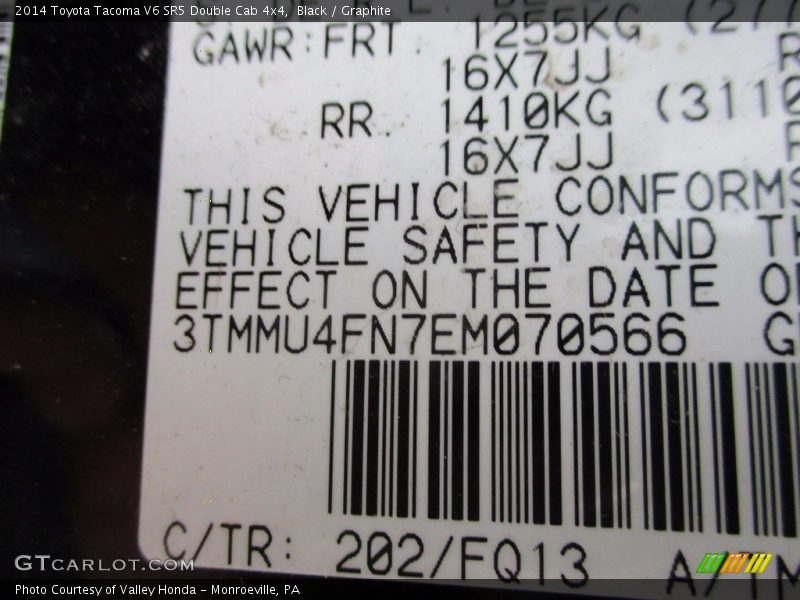 Black / Graphite 2014 Toyota Tacoma V6 SR5 Double Cab 4x4