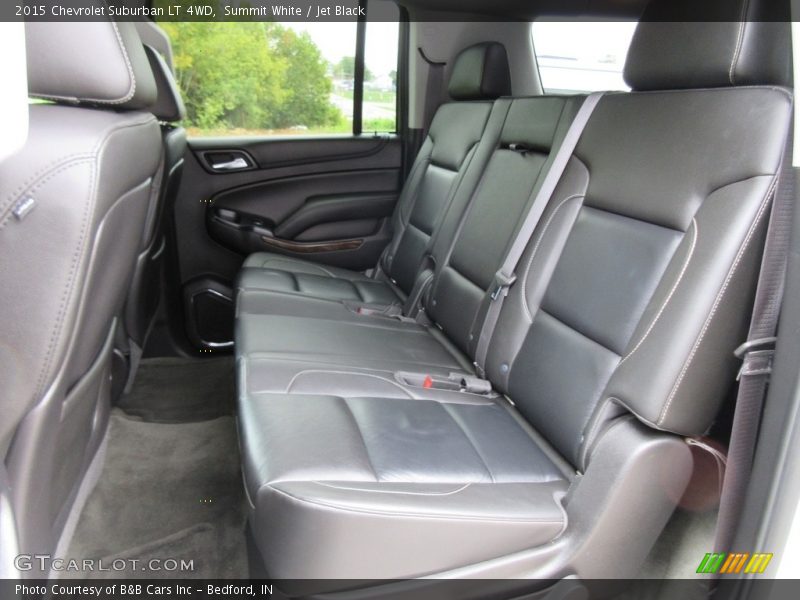 Summit White / Jet Black 2015 Chevrolet Suburban LT 4WD