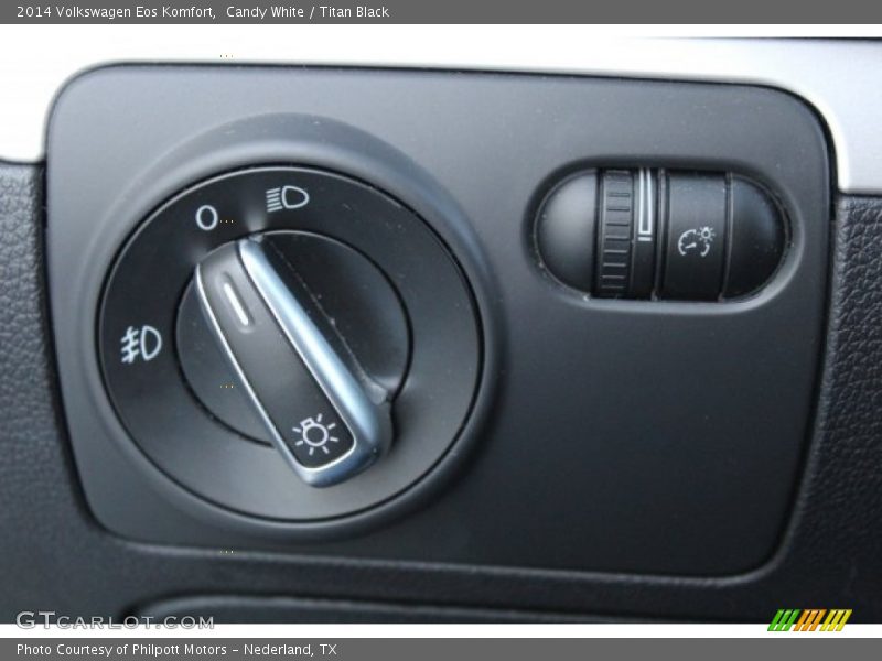 Candy White / Titan Black 2014 Volkswagen Eos Komfort