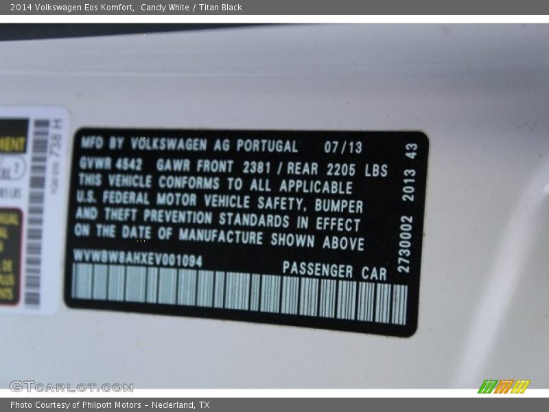 Candy White / Titan Black 2014 Volkswagen Eos Komfort