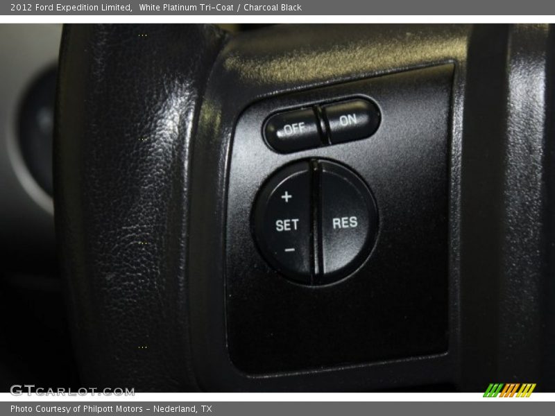 White Platinum Tri-Coat / Charcoal Black 2012 Ford Expedition Limited