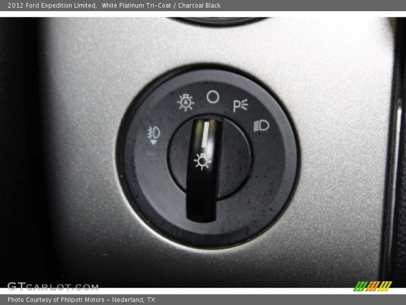 White Platinum Tri-Coat / Charcoal Black 2012 Ford Expedition Limited