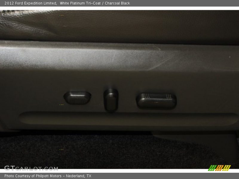 White Platinum Tri-Coat / Charcoal Black 2012 Ford Expedition Limited