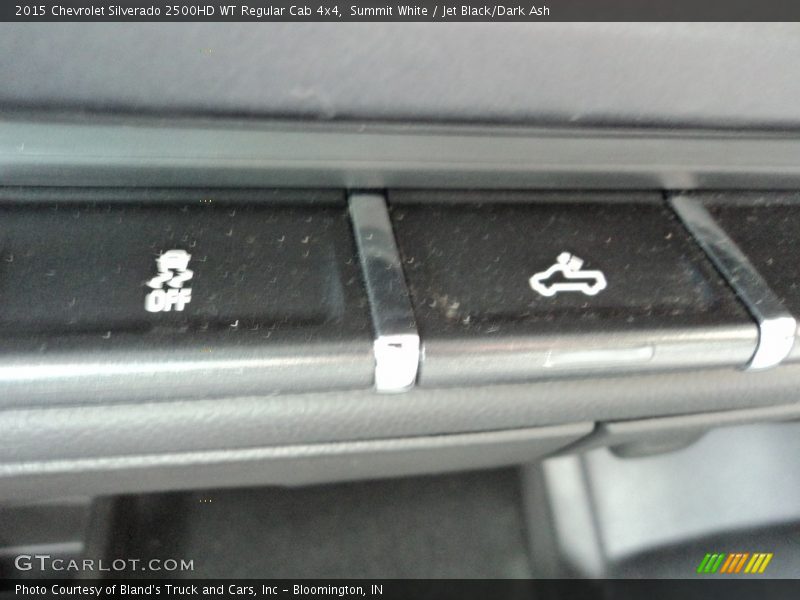 Summit White / Jet Black/Dark Ash 2015 Chevrolet Silverado 2500HD WT Regular Cab 4x4