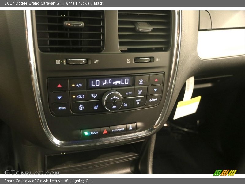 White Knuckle / Black 2017 Dodge Grand Caravan GT