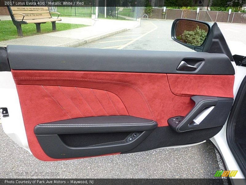 Door Panel of 2017 Evora 400