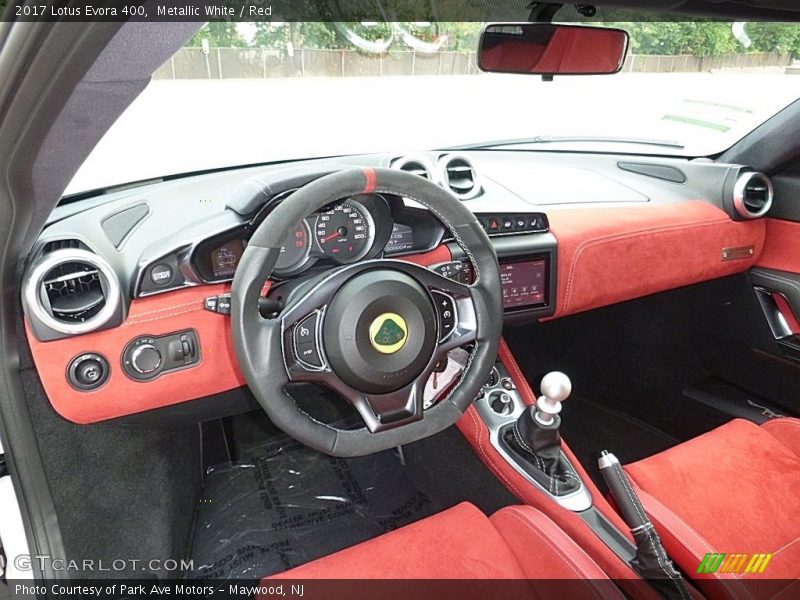 Dashboard of 2017 Evora 400