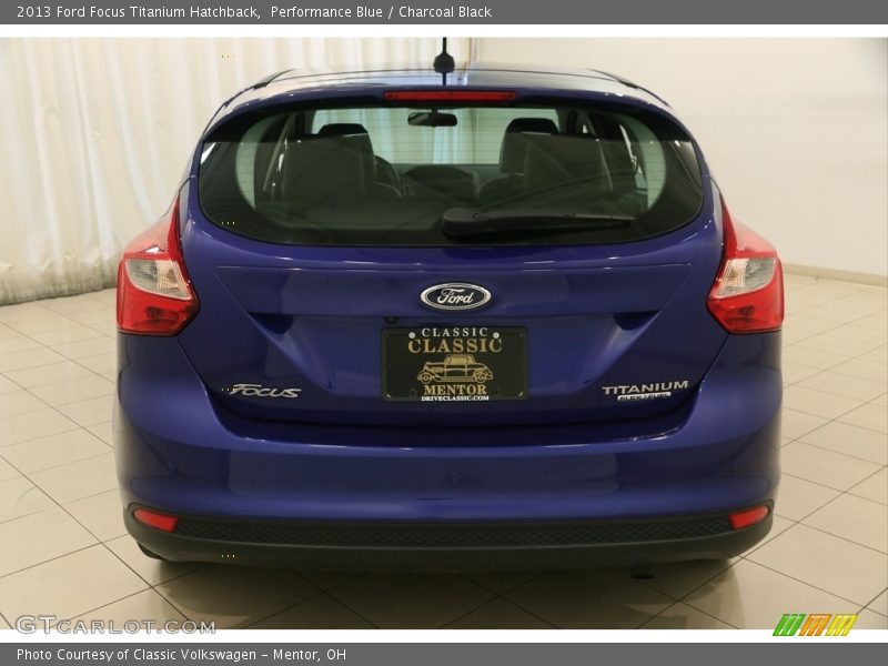 Performance Blue / Charcoal Black 2013 Ford Focus Titanium Hatchback