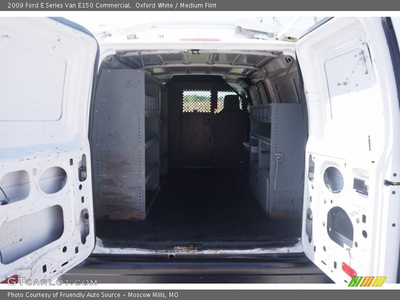Oxford White / Medium Flint 2009 Ford E Series Van E150 Commercial