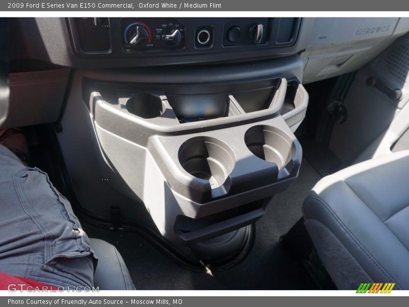 Oxford White / Medium Flint 2009 Ford E Series Van E150 Commercial