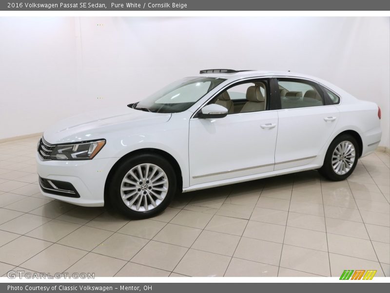  2016 Passat SE Sedan Pure White