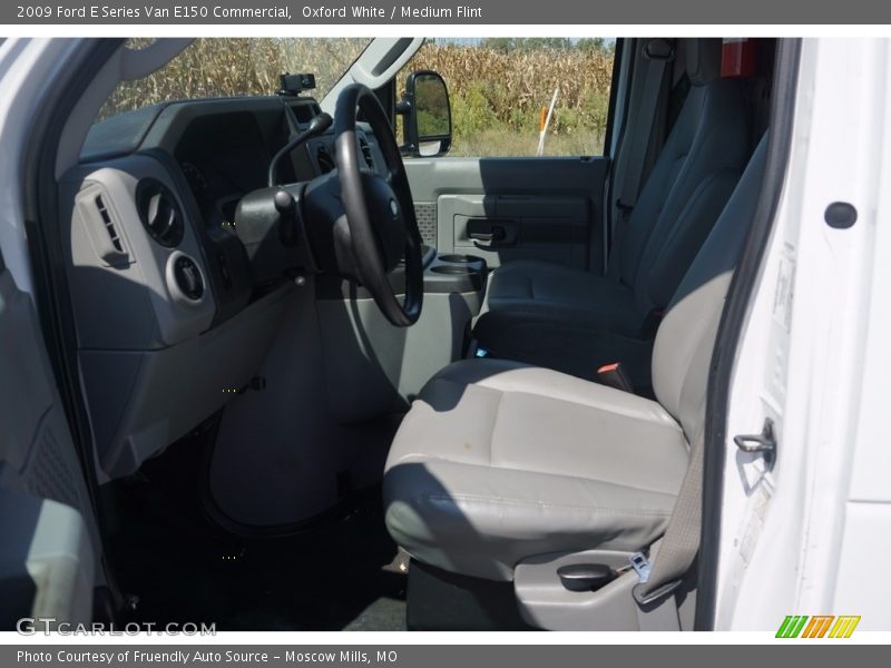 Oxford White / Medium Flint 2009 Ford E Series Van E150 Commercial