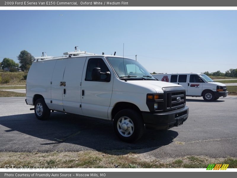 Oxford White / Medium Flint 2009 Ford E Series Van E150 Commercial
