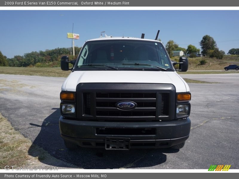 Oxford White / Medium Flint 2009 Ford E Series Van E150 Commercial
