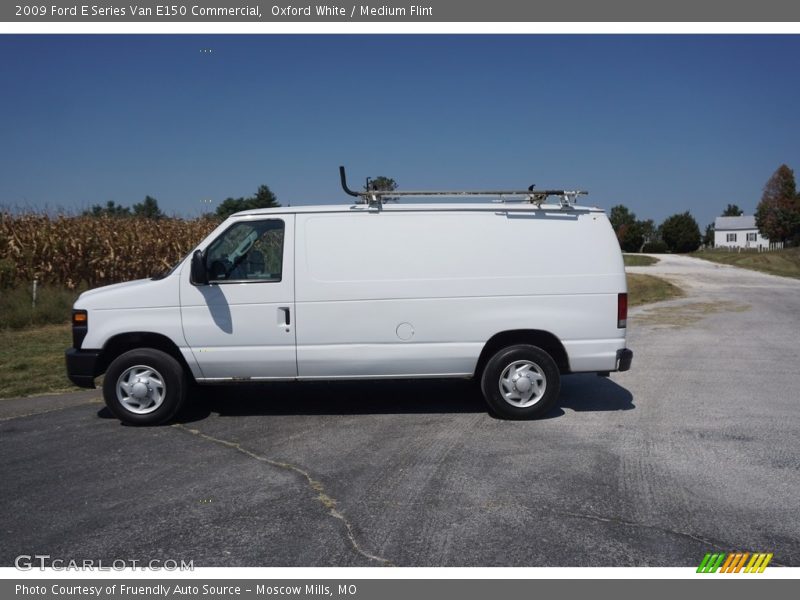 Oxford White / Medium Flint 2009 Ford E Series Van E150 Commercial