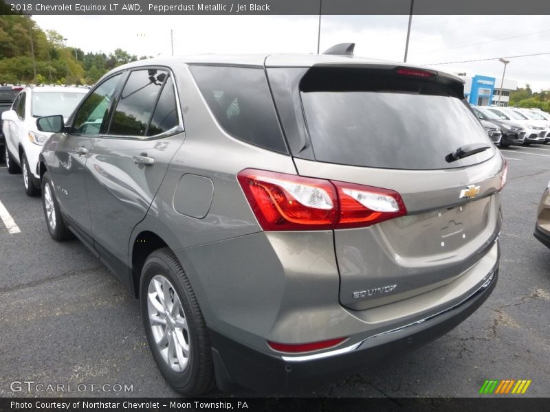 Pepperdust Metallic / Jet Black 2018 Chevrolet Equinox LT AWD