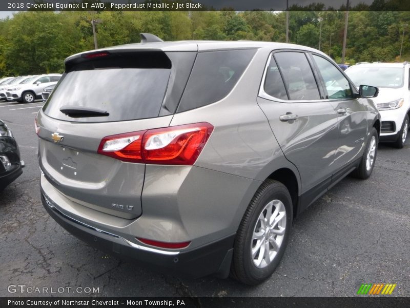 Pepperdust Metallic / Jet Black 2018 Chevrolet Equinox LT AWD