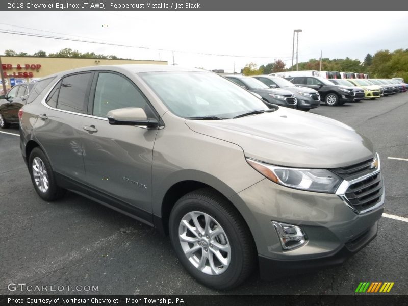 Pepperdust Metallic / Jet Black 2018 Chevrolet Equinox LT AWD