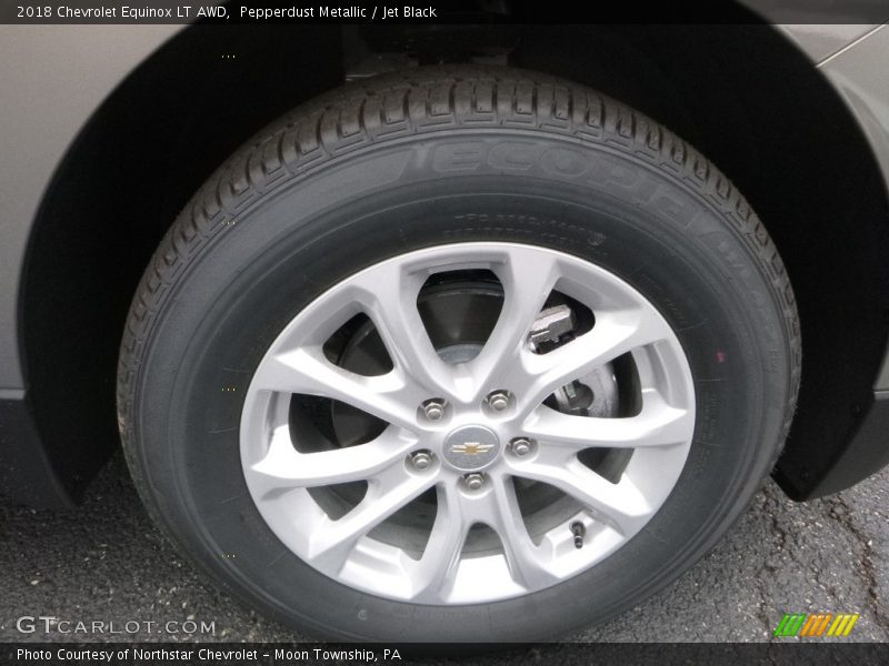 Pepperdust Metallic / Jet Black 2018 Chevrolet Equinox LT AWD