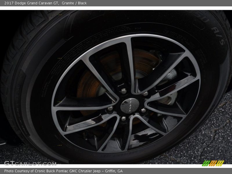 Granite / Black 2017 Dodge Grand Caravan GT