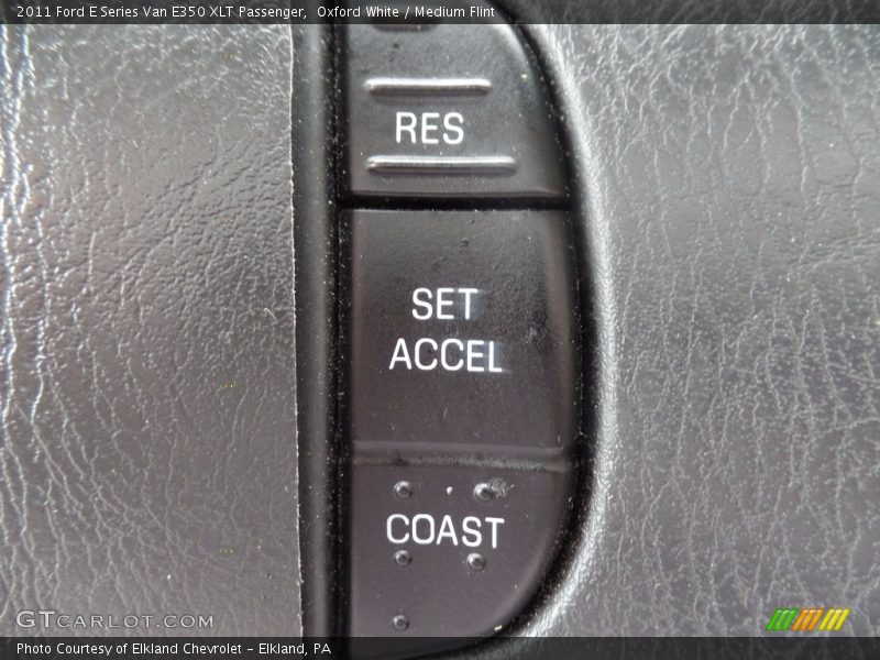 Oxford White / Medium Flint 2011 Ford E Series Van E350 XLT Passenger