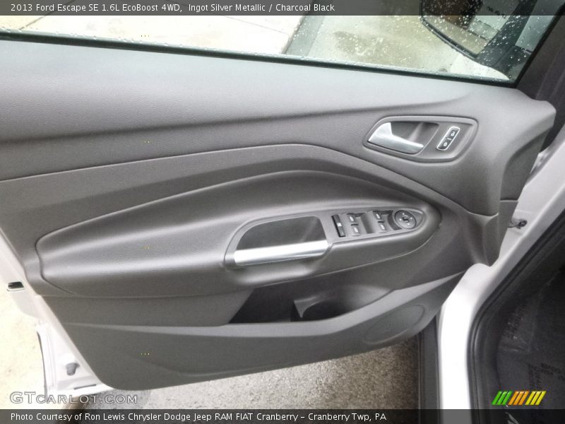Ingot Silver Metallic / Charcoal Black 2013 Ford Escape SE 1.6L EcoBoost 4WD