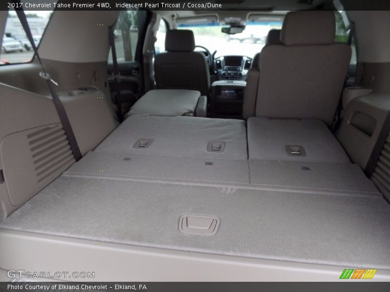 Iridescent Pearl Tricoat / Cocoa/Dune 2017 Chevrolet Tahoe Premier 4WD