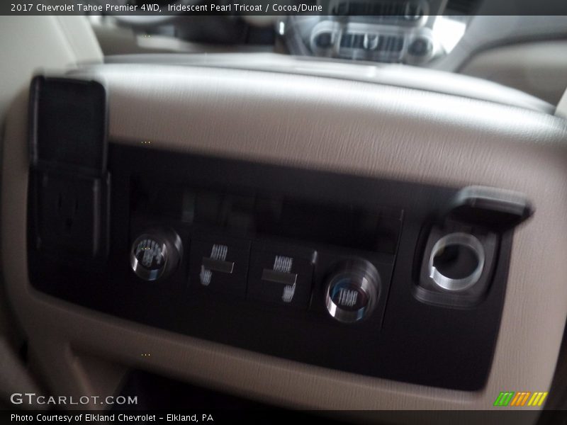 Iridescent Pearl Tricoat / Cocoa/Dune 2017 Chevrolet Tahoe Premier 4WD