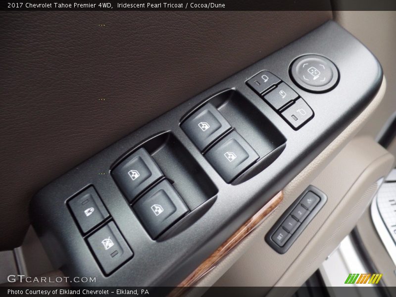 Iridescent Pearl Tricoat / Cocoa/Dune 2017 Chevrolet Tahoe Premier 4WD