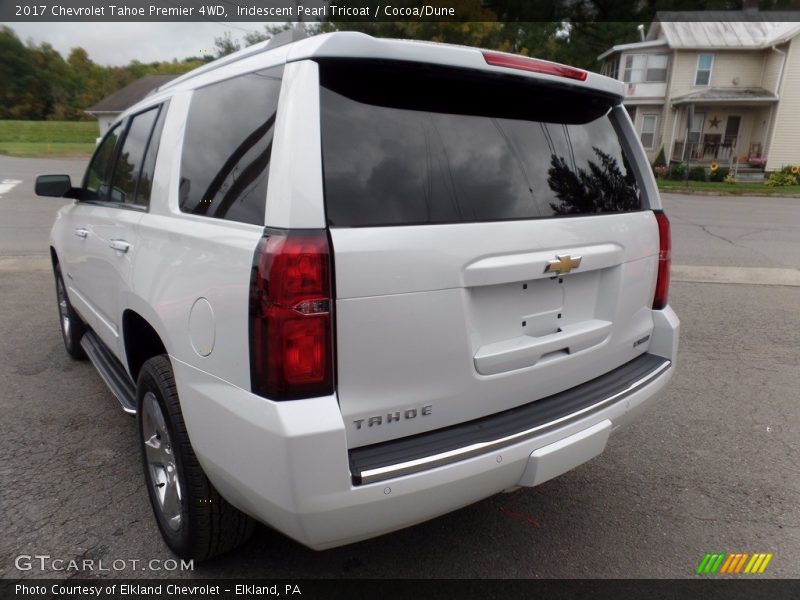 Iridescent Pearl Tricoat / Cocoa/Dune 2017 Chevrolet Tahoe Premier 4WD