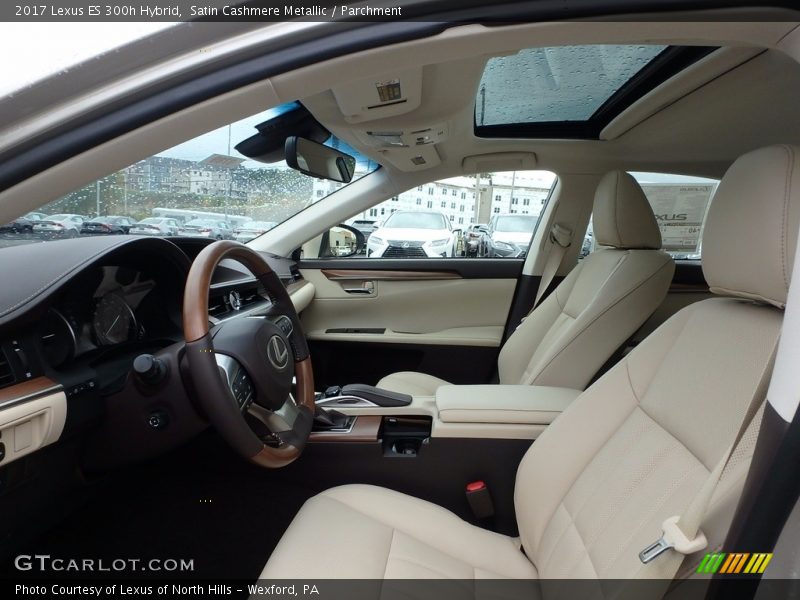 Satin Cashmere Metallic / Parchment 2017 Lexus ES 300h Hybrid