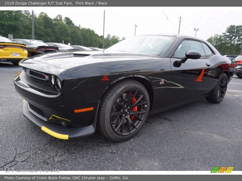 Pitch Black / Black 2018 Dodge Challenger R/T Scat Pack