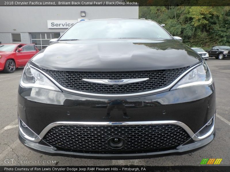 Brilliant Black Crystal Pearl / Black/Deep Mocha 2018 Chrysler Pacifica Limited