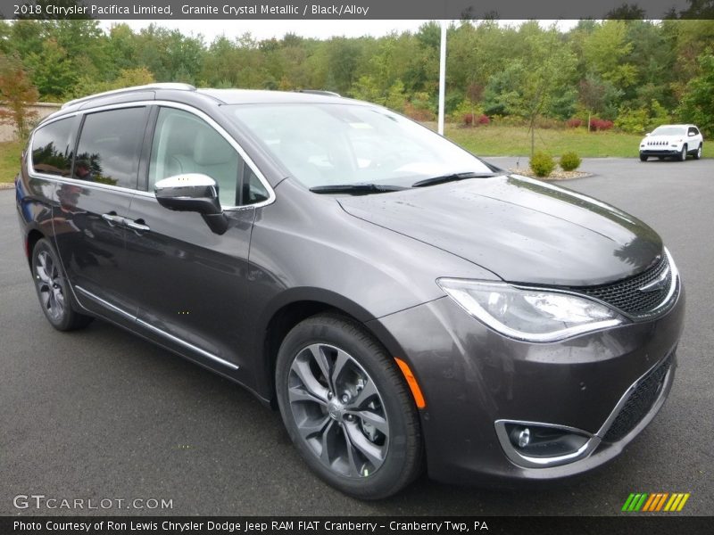 Granite Crystal Metallic / Black/Alloy 2018 Chrysler Pacifica Limited