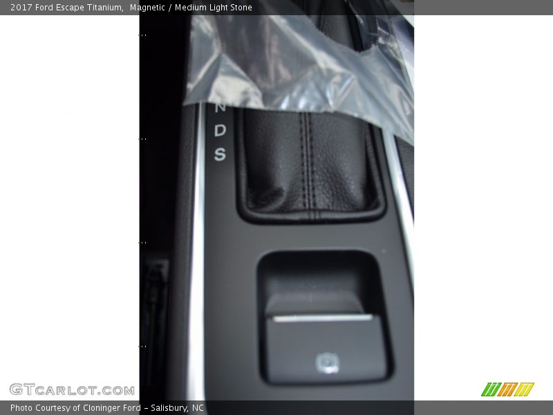 Magnetic / Medium Light Stone 2017 Ford Escape Titanium