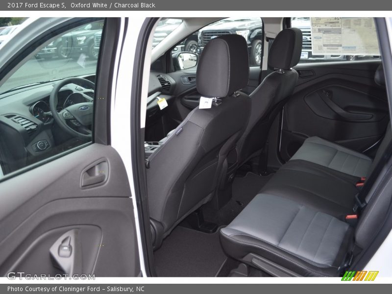 Oxford White / Charcoal Black 2017 Ford Escape S