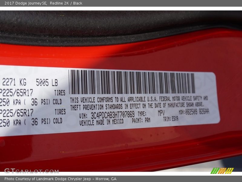 Redline 2K / Black 2017 Dodge Journey SE