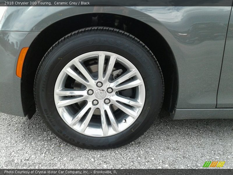 Ceramic Grey / Black 2018 Chrysler 300 Touring