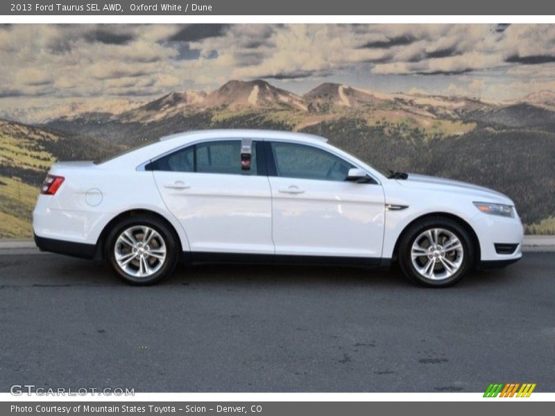 Oxford White / Dune 2013 Ford Taurus SEL AWD