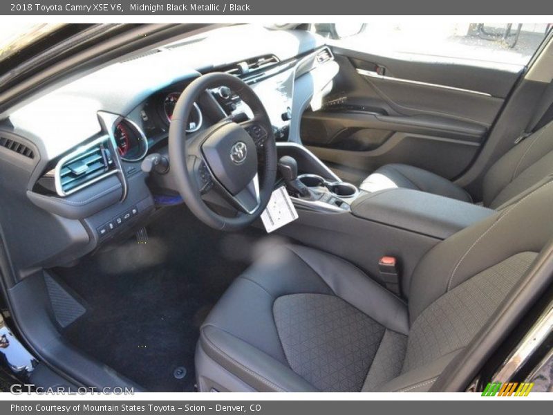 Midnight Black Metallic / Black 2018 Toyota Camry XSE V6