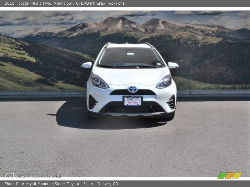 Moonglow / Gray/Dark Gray Two-Tone 2018 Toyota Prius c Two