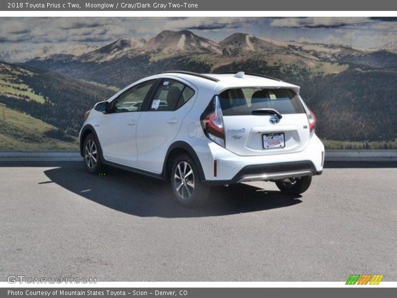 Moonglow / Gray/Dark Gray Two-Tone 2018 Toyota Prius c Two