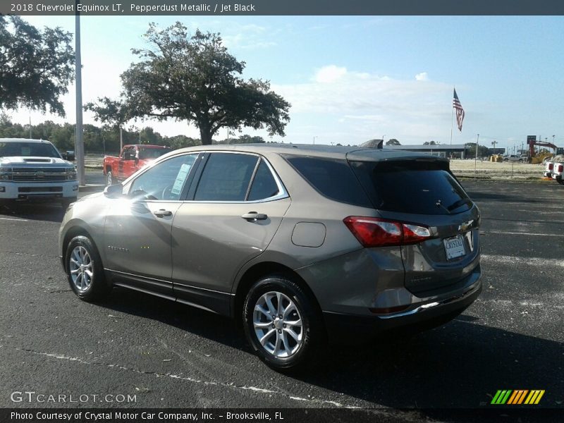 Pepperdust Metallic / Jet Black 2018 Chevrolet Equinox LT