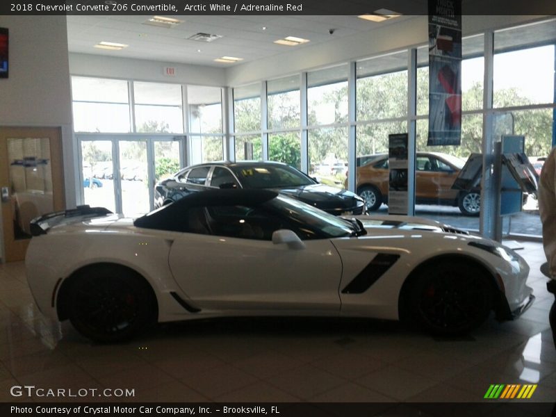 Arctic White / Adrenaline Red 2018 Chevrolet Corvette Z06 Convertible