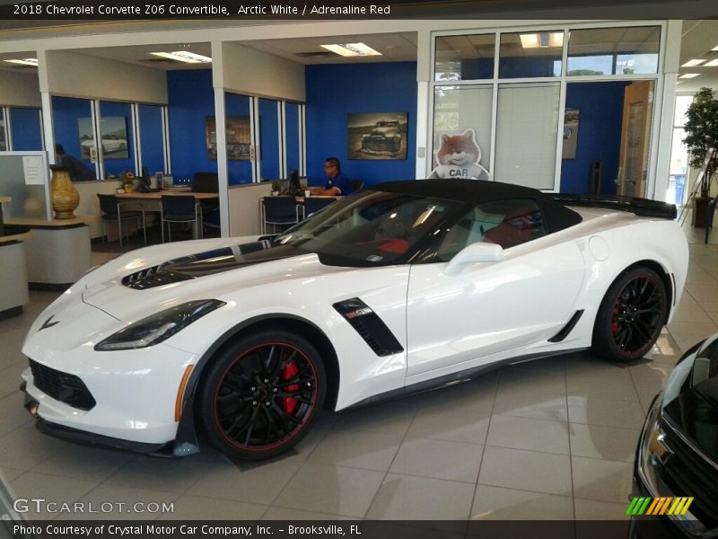 Front 3/4 View of 2018 Corvette Z06 Convertible