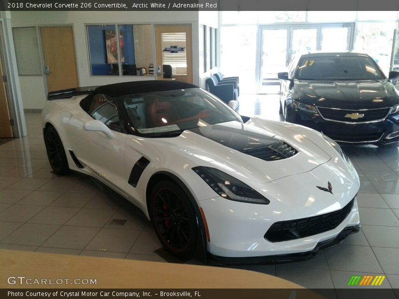 Arctic White / Adrenaline Red 2018 Chevrolet Corvette Z06 Convertible