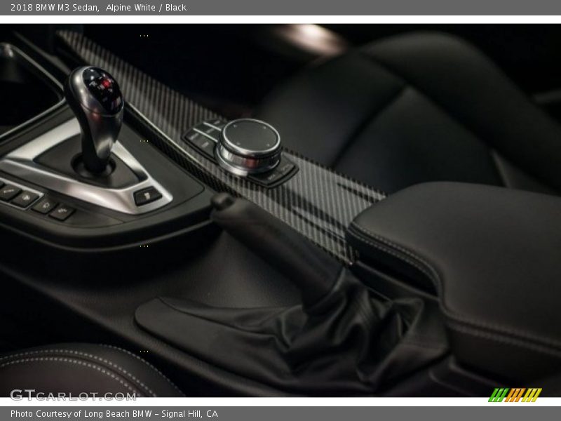 Alpine White / Black 2018 BMW M3 Sedan