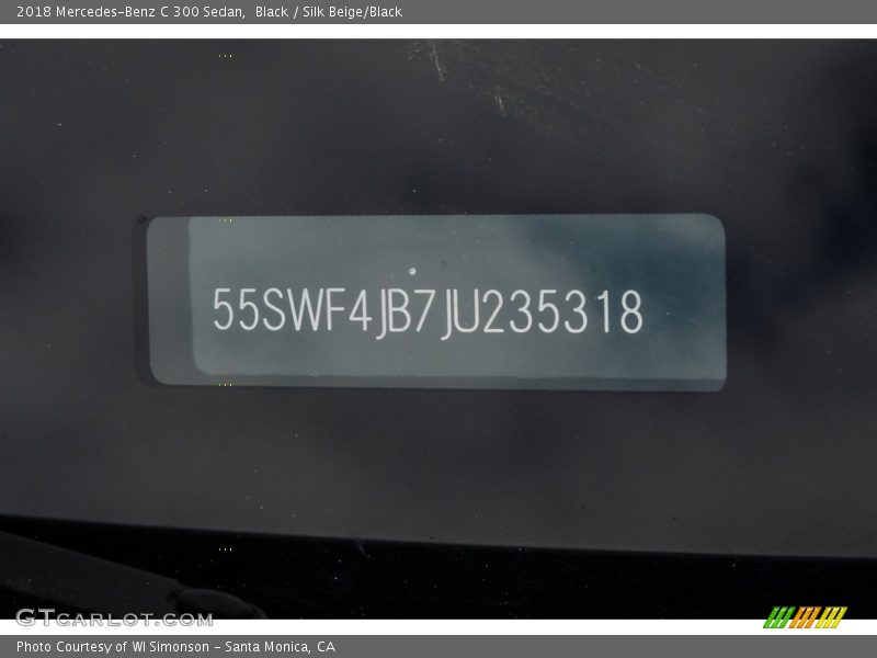 Black / Silk Beige/Black 2018 Mercedes-Benz C 300 Sedan